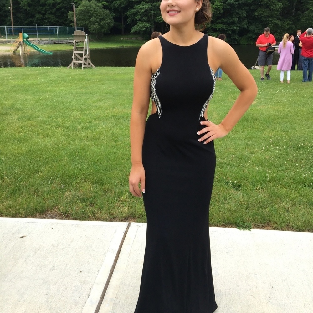 Simple & Elegant Black Prom Dress